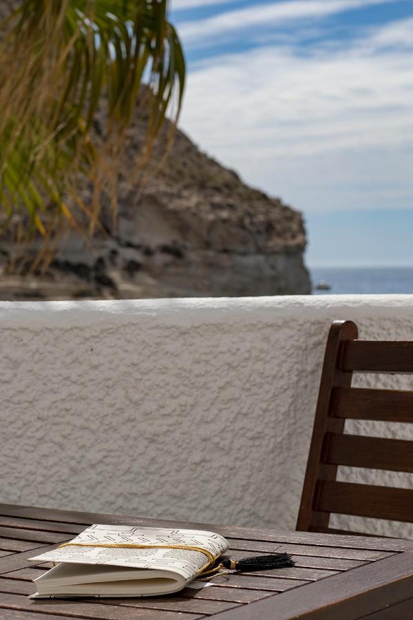 La Palmera. El Amanecer En El Parque Natural Agua Amarga  Exteriér fotografie