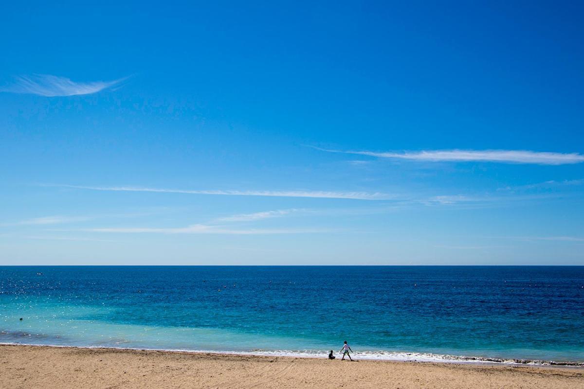 La Palmera. El Amanecer En El Parque Natural Agua Amarga  Exteriér fotografie