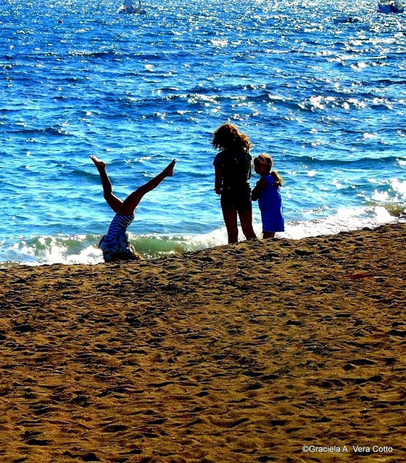 La Palmera. El Amanecer En El Parque Natural Agua Amarga  Exteriér fotografie